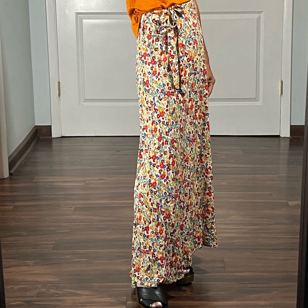 Tahari Floral viscose maxi dress - Picture 4 of 12